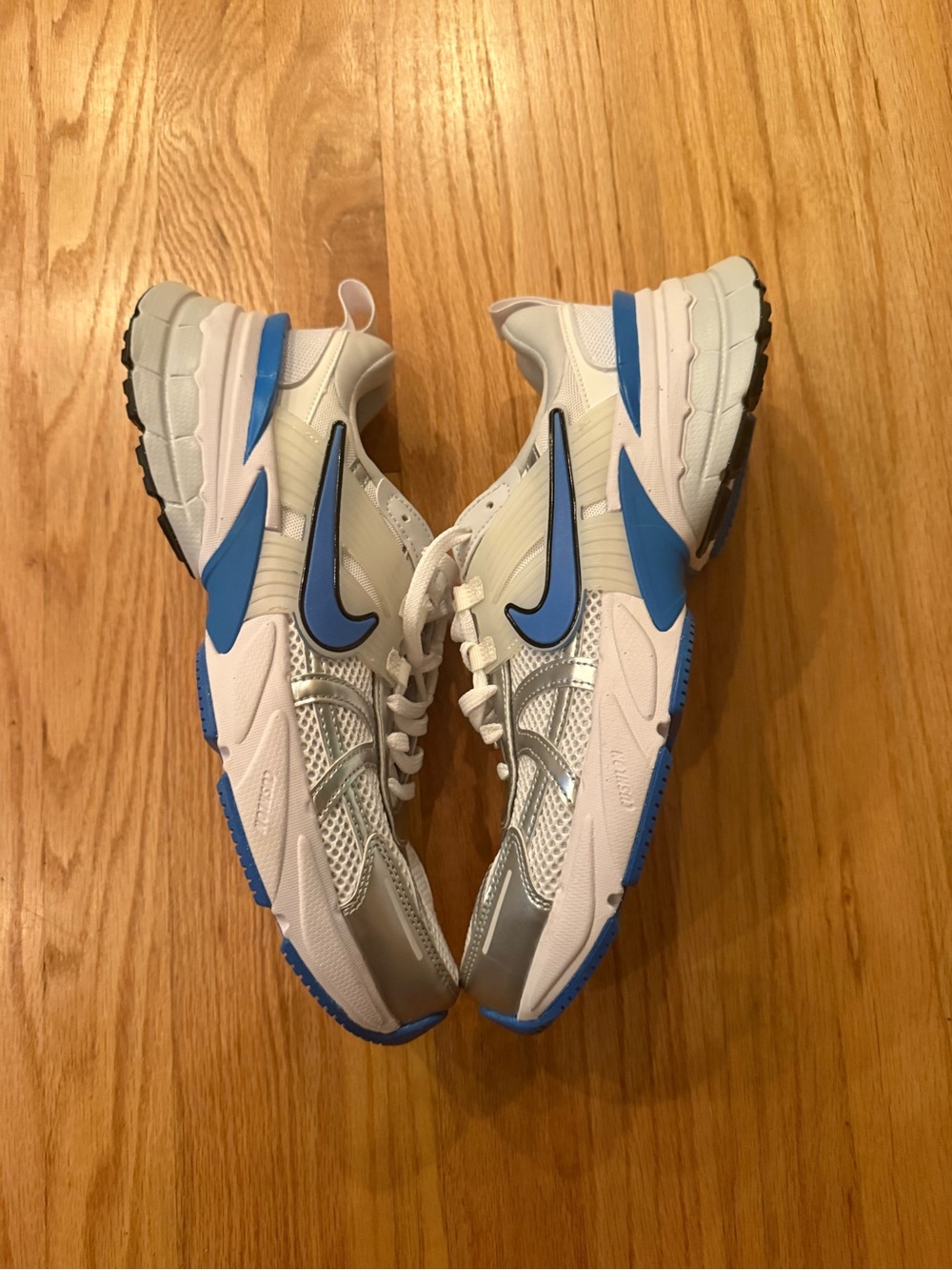 Nike Women's V2K Run Size 11.5 Pure Platinum Light Blue |FD0736-110|